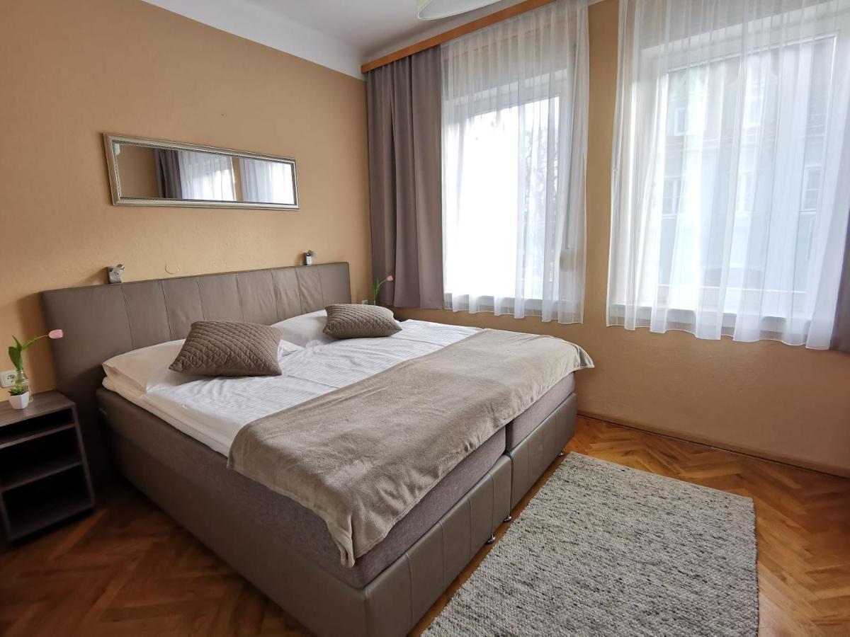 Hotel & Wirtshaus Hoedl-Kaplan Feldbach Kültér fotó