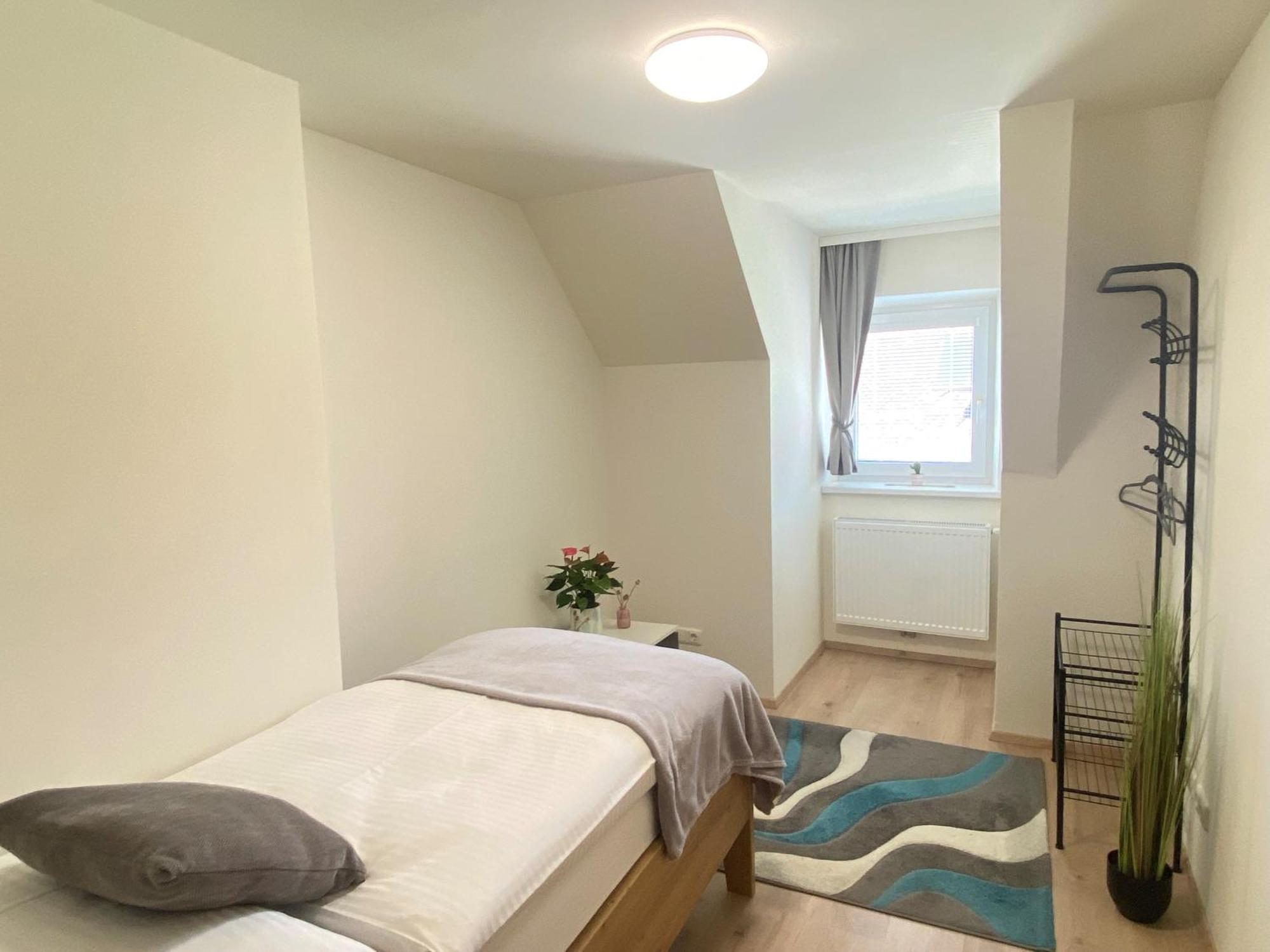 Hotel & Wirtshaus Hoedl-Kaplan Feldbach Szoba fotó