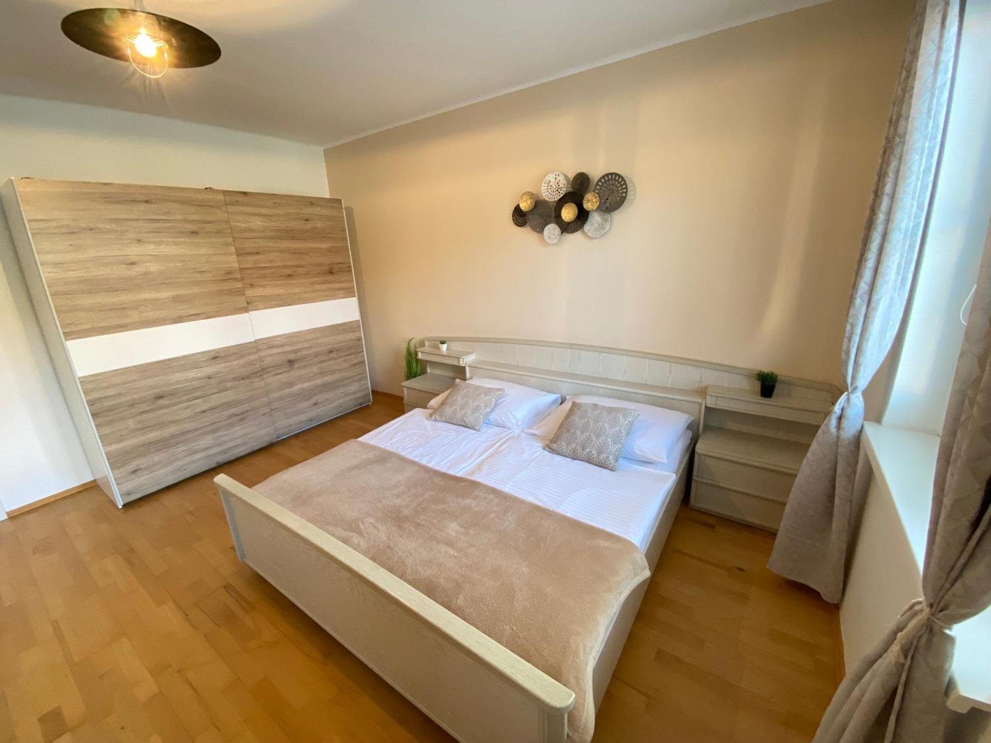 Hotel & Wirtshaus Hoedl-Kaplan Feldbach Szoba fotó
